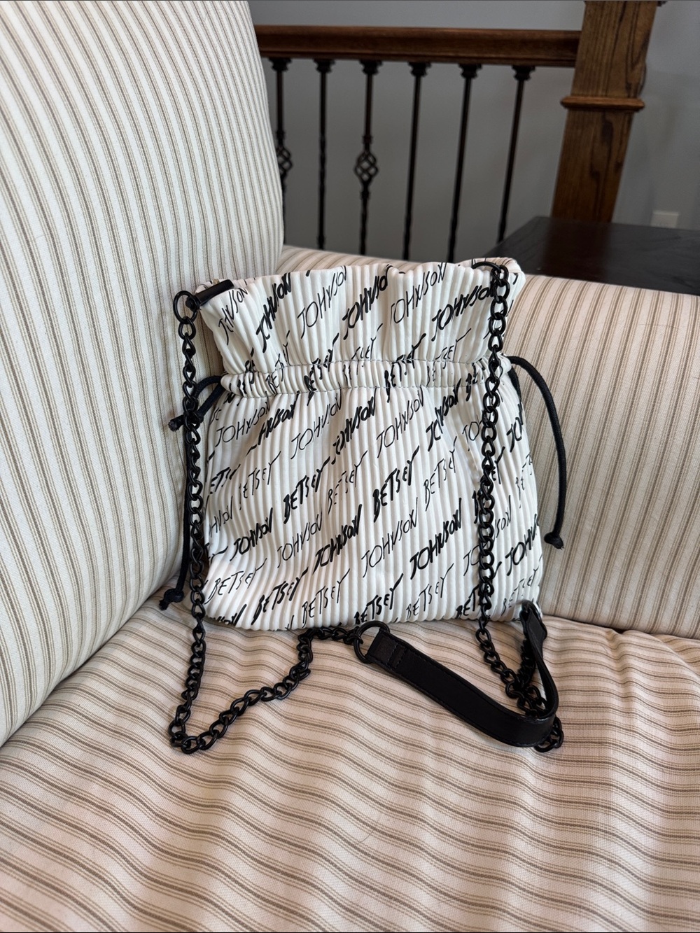 Betsey Johnson logo cinch bucket crossbody bag purse